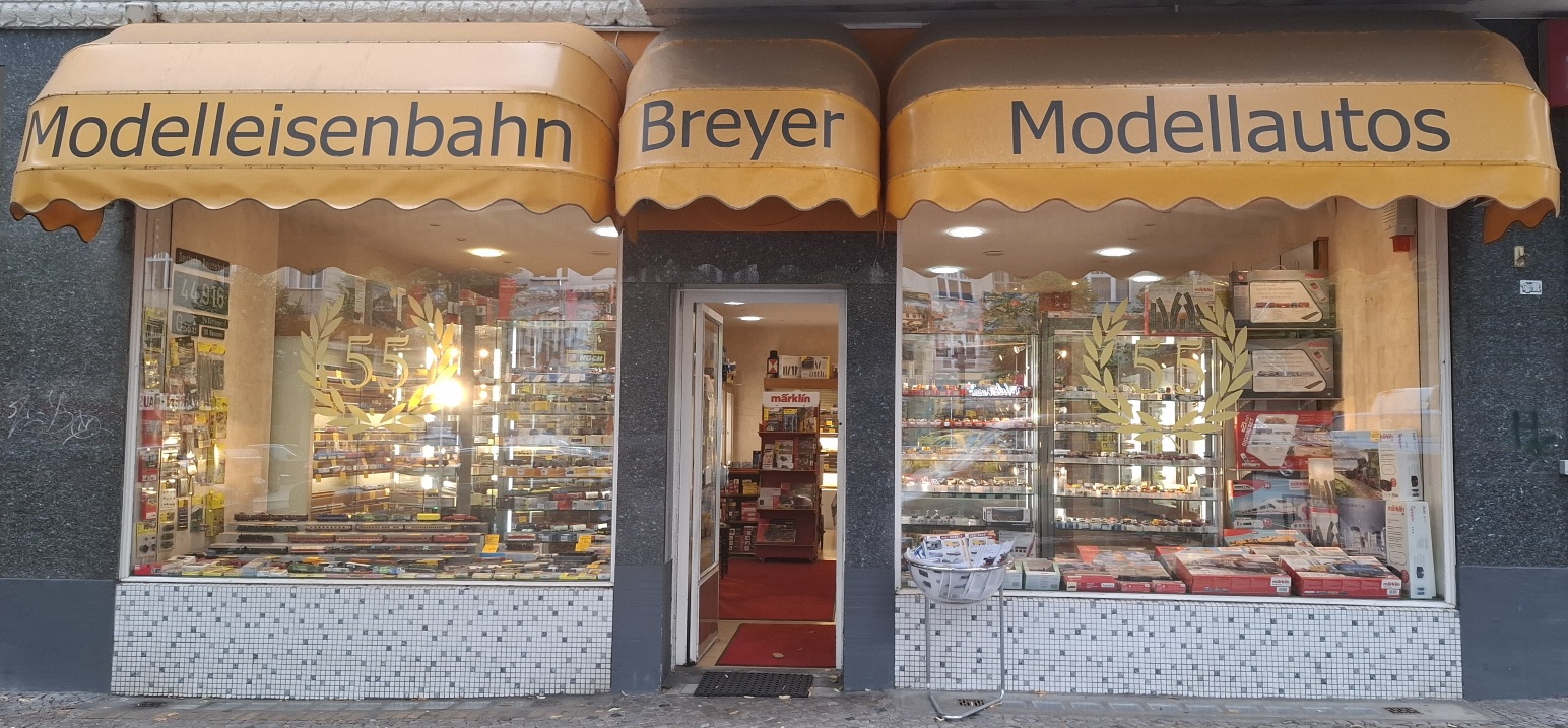 Modellgeschäft mit Schaufenster