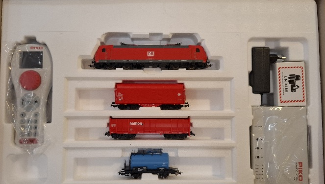 Modelleisenbahn mit Zubehörsets